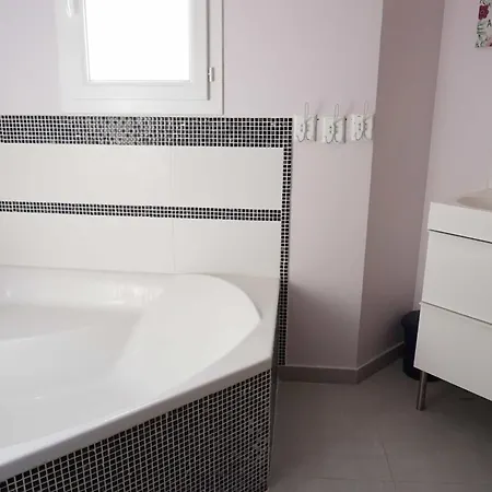 Ls1-370 - Campagno Villa *